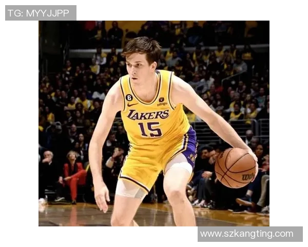 湖人对热火比赛中罚球表现分析与关键时刻影响探讨